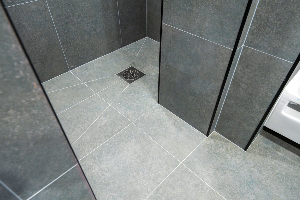 paarismaja saunaga dushinurgaga pesuruumid aravool