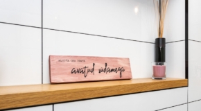 vannitoa-kapitaalremont-plaaditud-sein