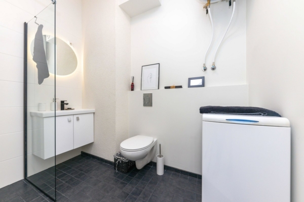 renoveeritud-pooningukorteri-vannituba