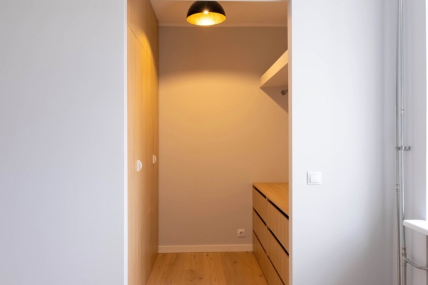 vilde-tee-kapitaalselt-renoveeritud-korteri-walk-in-garderoob