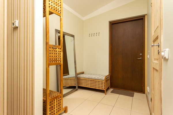 seinte-pahteldamine-varvimine