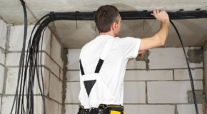 Elektrijuhtmete ja elektrikaablite paigaldus