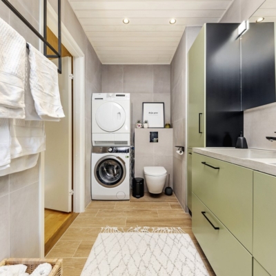 Vannitubade näidised – 3 renoveeritud vannituba 2 vannitoas-asjade-uus-paigutus