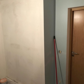 Magamistoa kujundamine – ühe värskendusremondi lugu 1 magamistoa-sein-pahteldatud