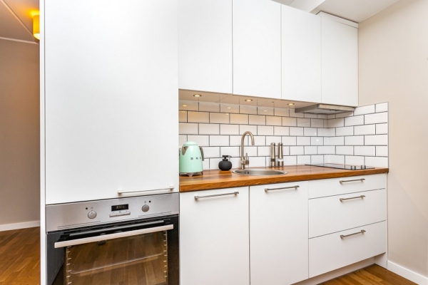 Väikese vannitoa remont – vaata ilusat tulemust! 6 koogimoobel-vaikeses-korteris