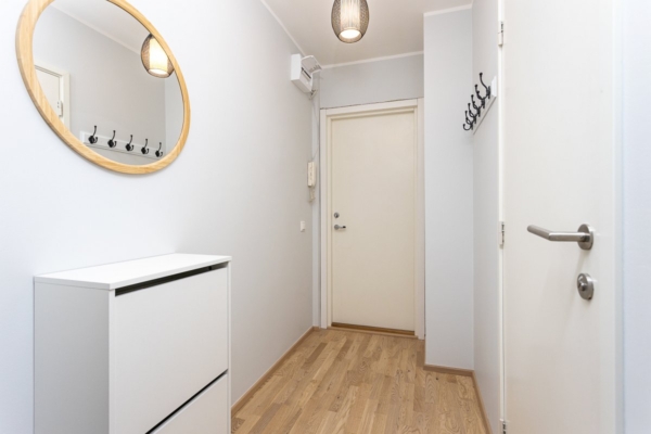 Mustamäe kahetoalise korteri kapitaalne remont 1 esik-mustamae-korteris